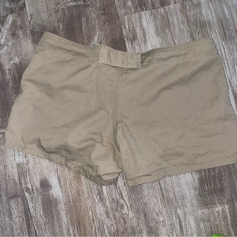 PARIS Blues Y2K khaki shorts